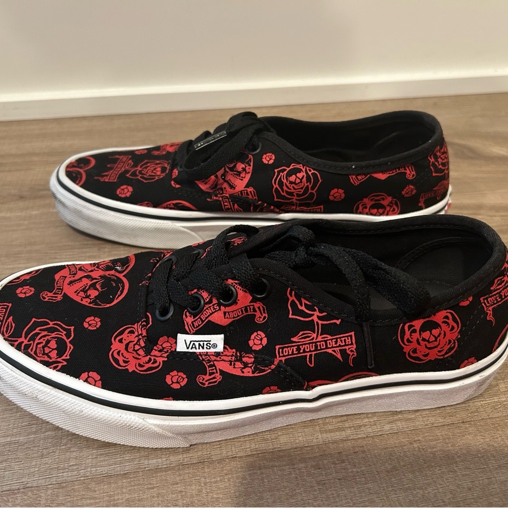 Vans Love You To Death No Bones About It Women’s Size 7 Low Top Sneakers - Picture 4 of 4
